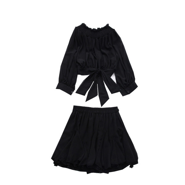 Γυναικείο σετ από δύο μέρη μπλούζα + φούστα