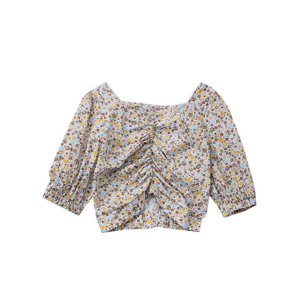 Ženska bluza sa cvjetnim uzorkom i nabranom prednjicom