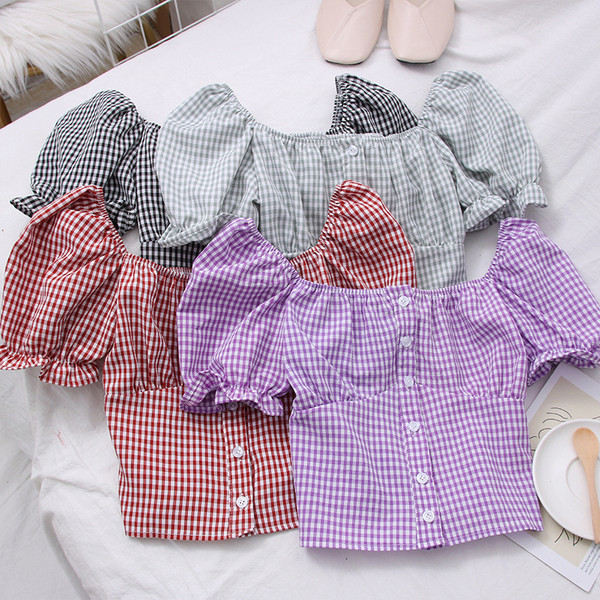 Karirana ženska košulja s dugmadima i kratkim rukavima