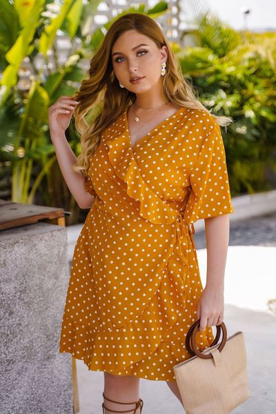 Модерна дамска къса рокля на точки с връзки и къс ръкав 