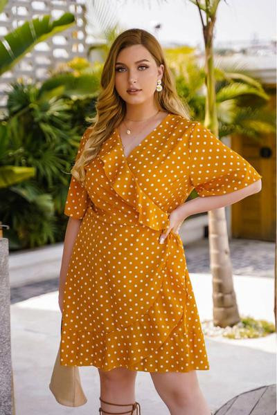 Модерна дамска къса рокля на точки с връзки и къс ръкав 