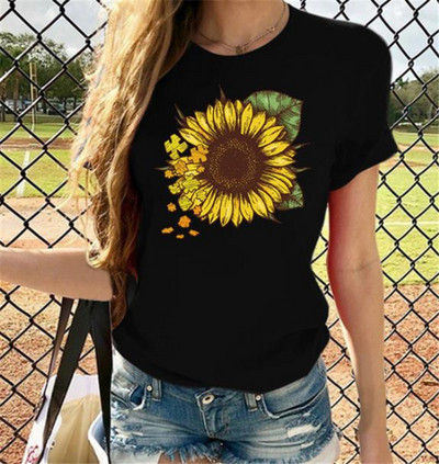 Alkalmi női póló rövid ujjal és rátéttel