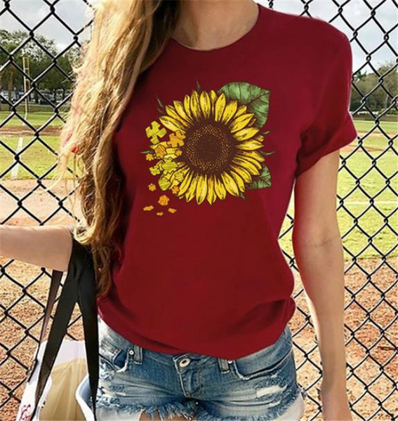 Alkalmi női póló rövid ujjal és rátéttel