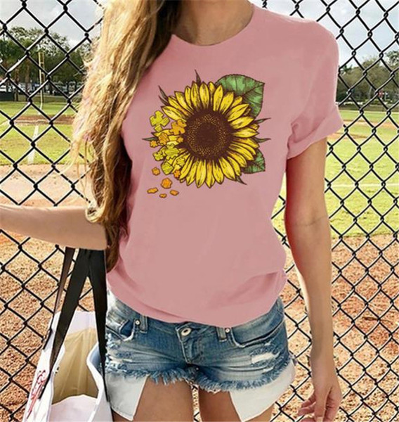 Alkalmi női póló rövid ujjal és rátéttel