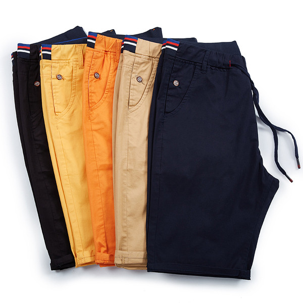 Modern férfi 3/4-es rövidnadrág derékkötővel