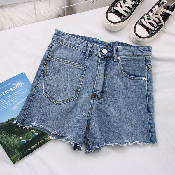 Нов модел дънкови дамски къси панталони с джоб