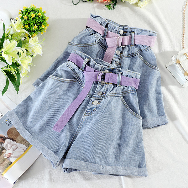 Női alkalmi rövid farmer övvel és elasztikus derékkal