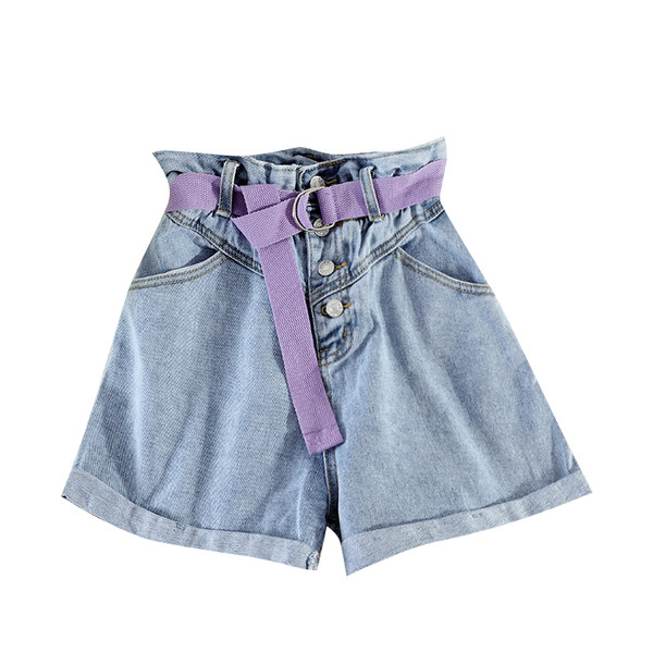 Női alkalmi rövid farmer övvel és elasztikus derékkal