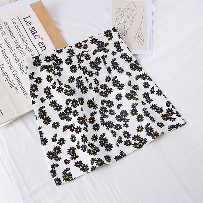 Fusta scurta dama cu model floral - A-line