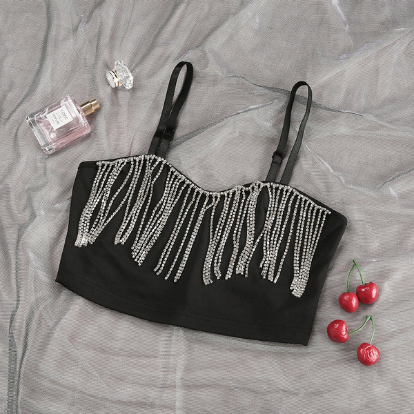 Стилен дамски потник с тънки презрамки,дълбоко деколте и ресни с камъни 