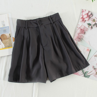 Pantaloni scurți de damă cu talie înaltă