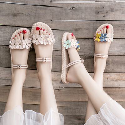 Ежедневни дамски сандали с равна подметка и цветни цветя