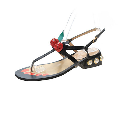 Női szandál 3D elemes cseresznyével és gyöngyökkel