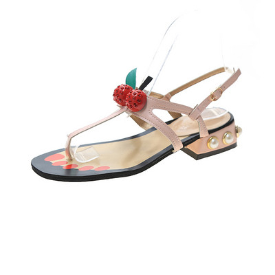 Női szandál 3D elemes cseresznyével és gyöngyökkel