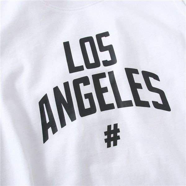 Napi felső felirattal és széles pántokkal