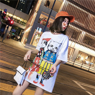 Модерна тениска с апликация котки