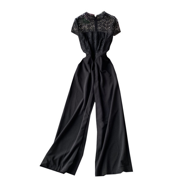 Naiste vabaaja pikk kombinesoon pitsi ja ovaalse kaelusega