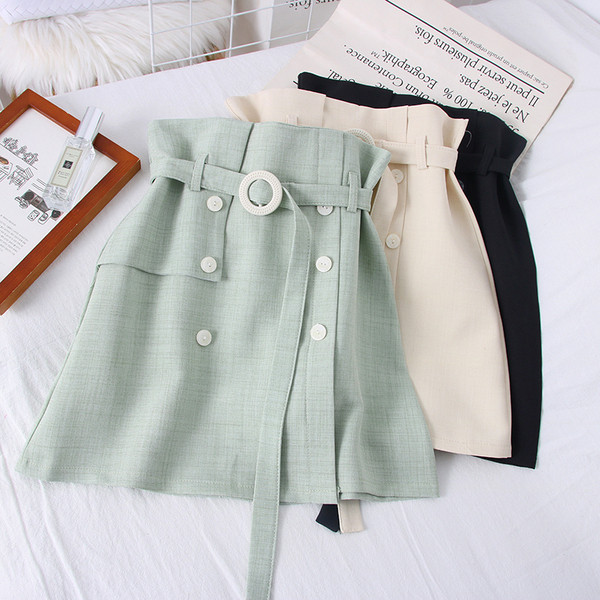 Moodne naiste seelik kõrge vöö ja vööga