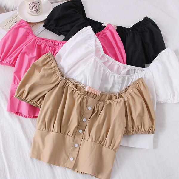 Moderna ženska bluza s ovalnim izrezom i kratkim rukavima