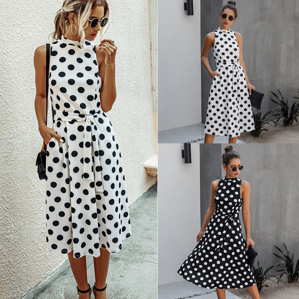 Modern női pöttyös ruha pánttal és övvel