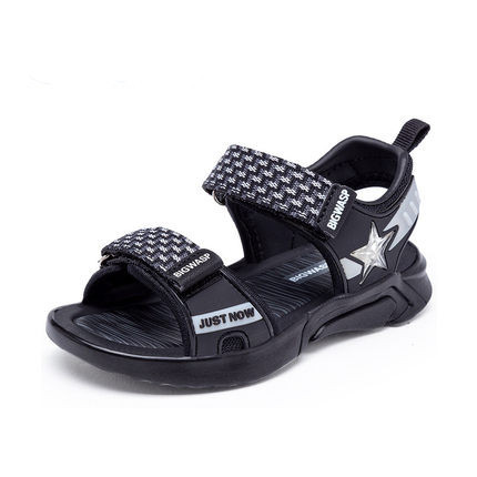 Klassikalised liimidega laste sandaalid poistele