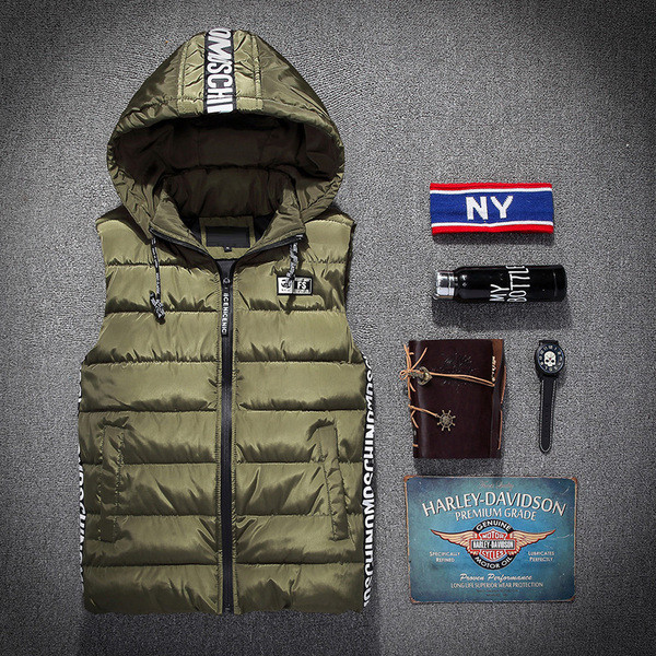 Modern férfi mellény cipzárral és szegéllyel