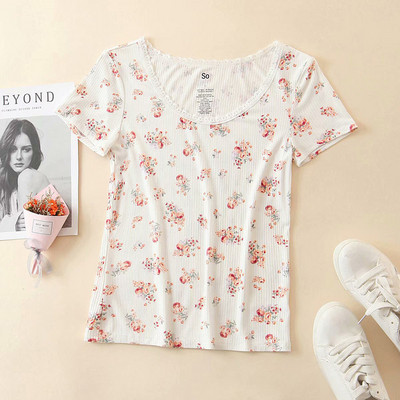 Bluză scurtă moale cu model floral