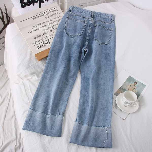 Нов модел дамски дънки с висока талия - широк модел