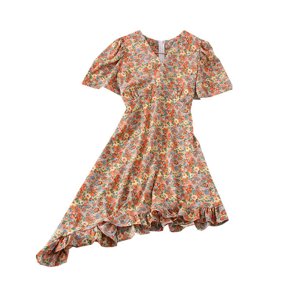 Асиметрична дамска рокля с шпиц деколте и флорален десен