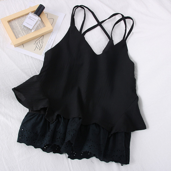 Нов модел дамски потник с шпиц деколте и тънки презрамки