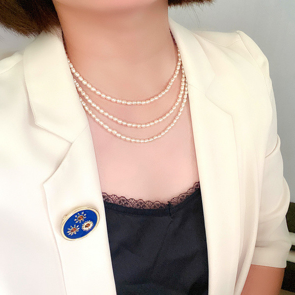 Γυναικείο κολιέ πολλαπλών σειρών με πέρλες