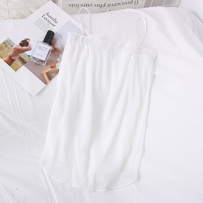 Moodne peenikeste rihmadega naiste topp – lai mudel