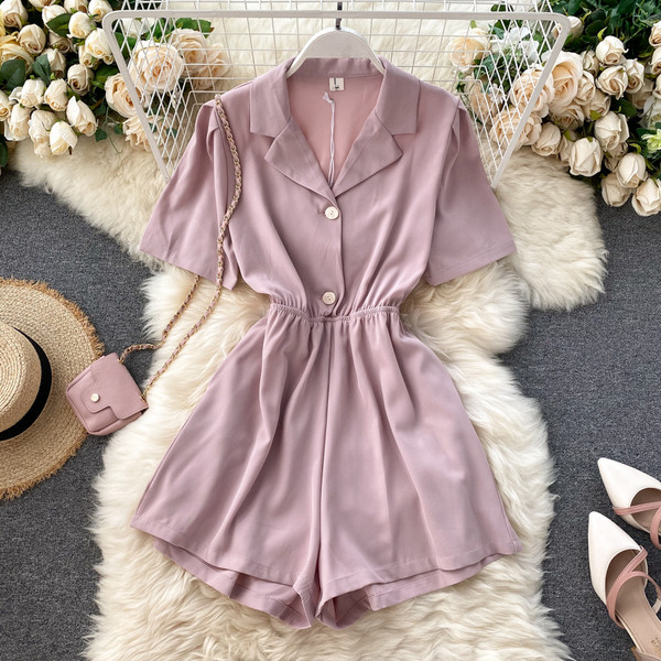 Κομψές γυναικείες ολόσωμες φόρμες με ελαστική μέση και λαιμόκοψη