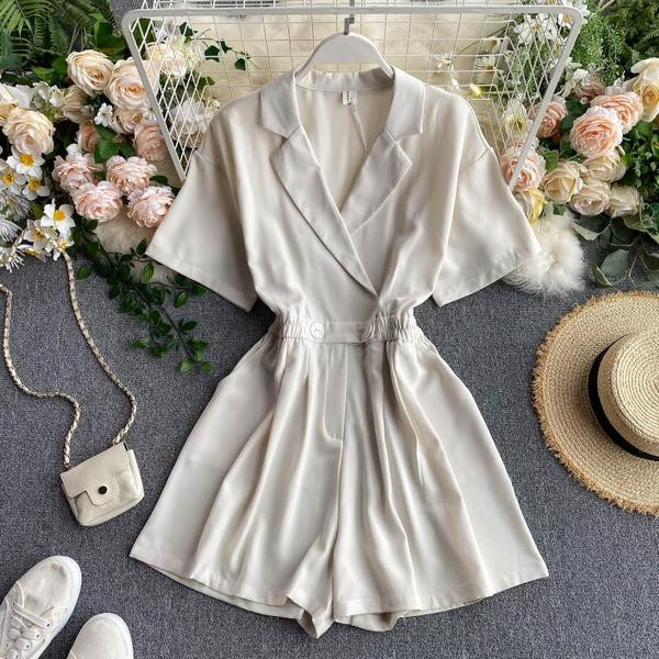 Γυναικείες ολόσωμες φόρμες με λαιμόκοψη και ελαστική μέση