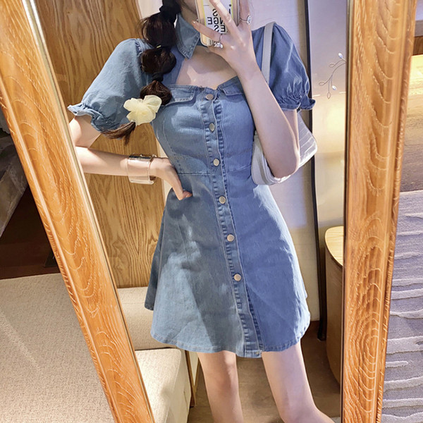 Új modell rövid farmer női ruha gallérral és kék kivágással