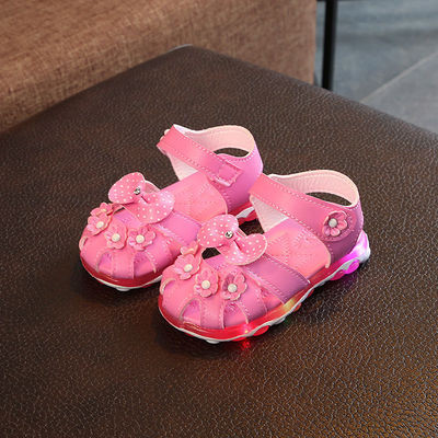 Dječje svjetleće sandale za djevojčicu sa cvjetićima
