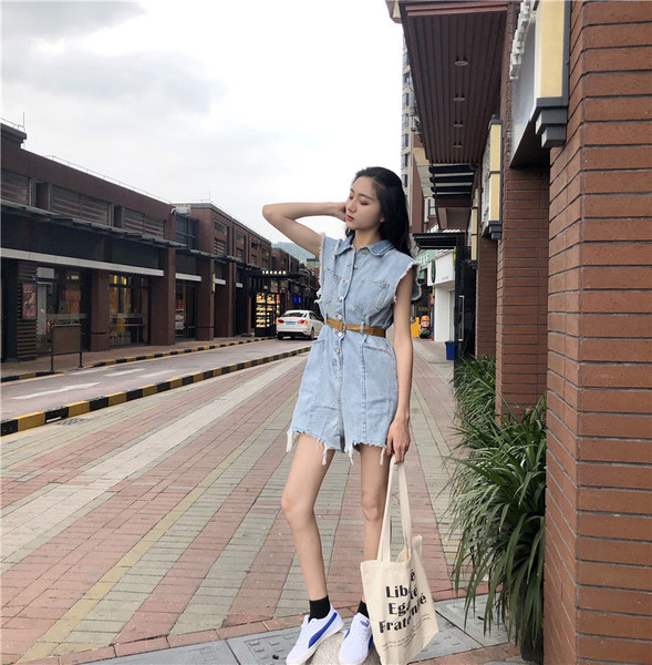 Γυναικείες κοντές ολόσωμες φόρμες τζιν  μοντέλο με ζώνη