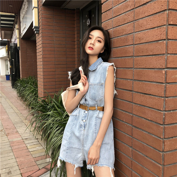 Γυναικείες κοντές ολόσωμες φόρμες τζιν  μοντέλο με ζώνη