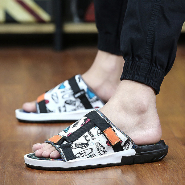 Alkalmi férfi papucs lapos talppal