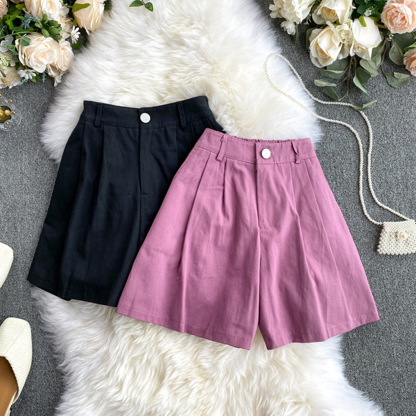 Női rövidnadrág magas derékkal