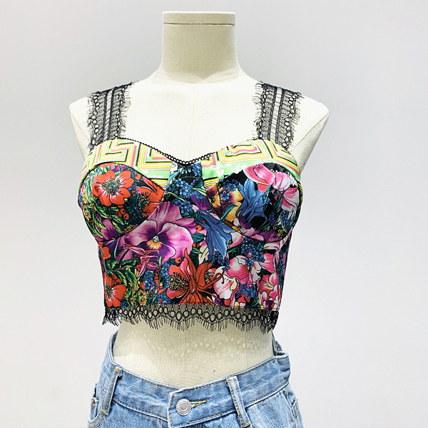 Цветен дамски потник с широки презрамки - къс модел