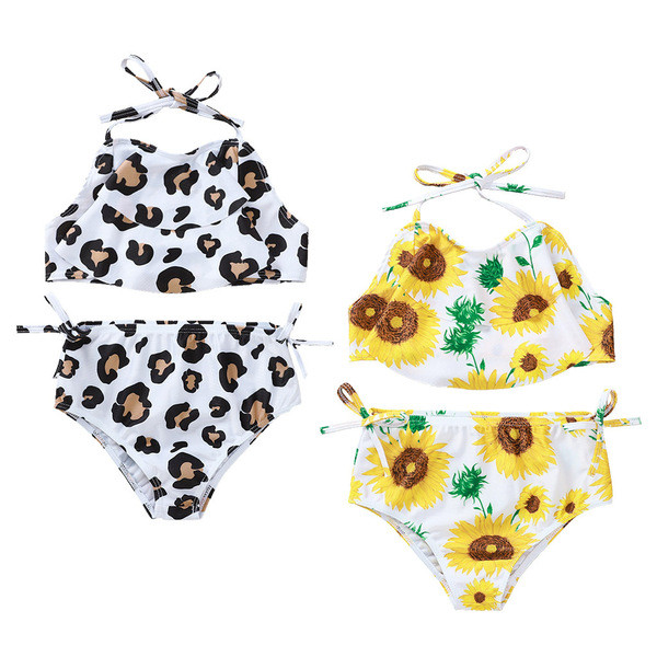 Bērnu divdaļīgs peldkostīms ar dzīvnieku un ziedu rakstu