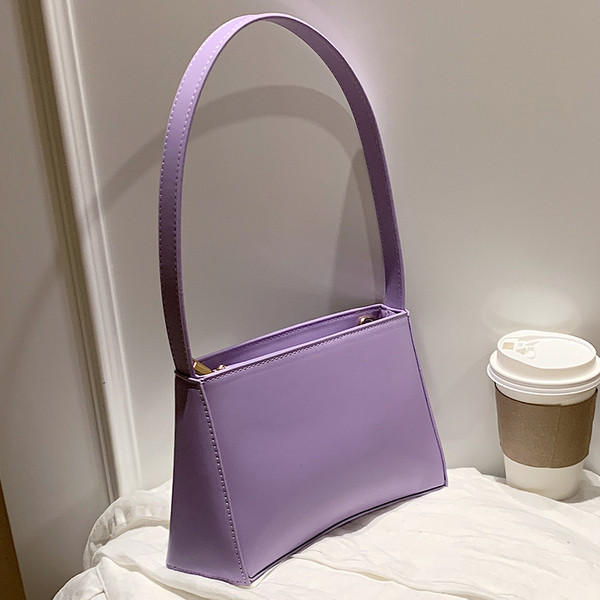 Κομψή γυναικεία τσάντα από οικολογικό δέρμα  με δύο λαβές