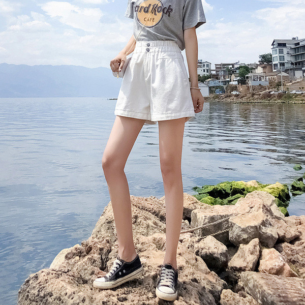 Нов модел къси панталони с висока ластична талия 