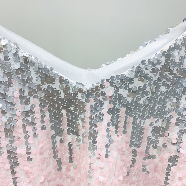 Μοντέρνο Καθημερινό γυναικείο αμάνικο με πούλιες και λεπτούς ιμάντες