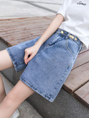 Pantaloni scurți casual din denim de lungime medie