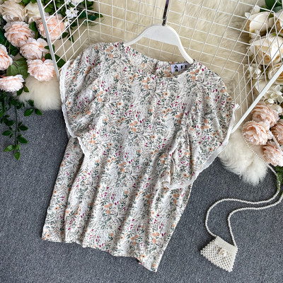 Bluza de dama cu bucle si model floral