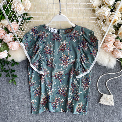 Bluza de dama cu bucle si model floral