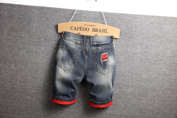 Lezser 3/4-es férfi farmer, szakadt motívummal és zsebekkel