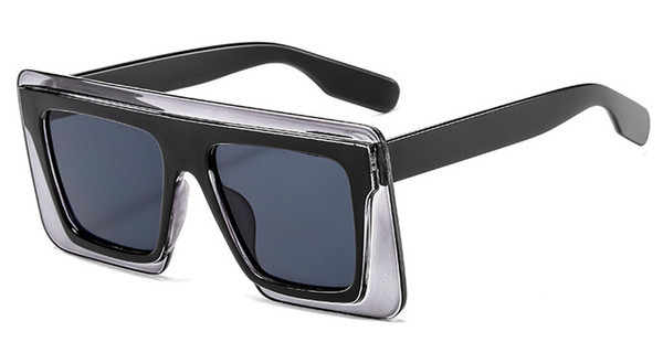 Νέο μοντέλο γυαλιά ηλίου με τετράγωνο σχήμα